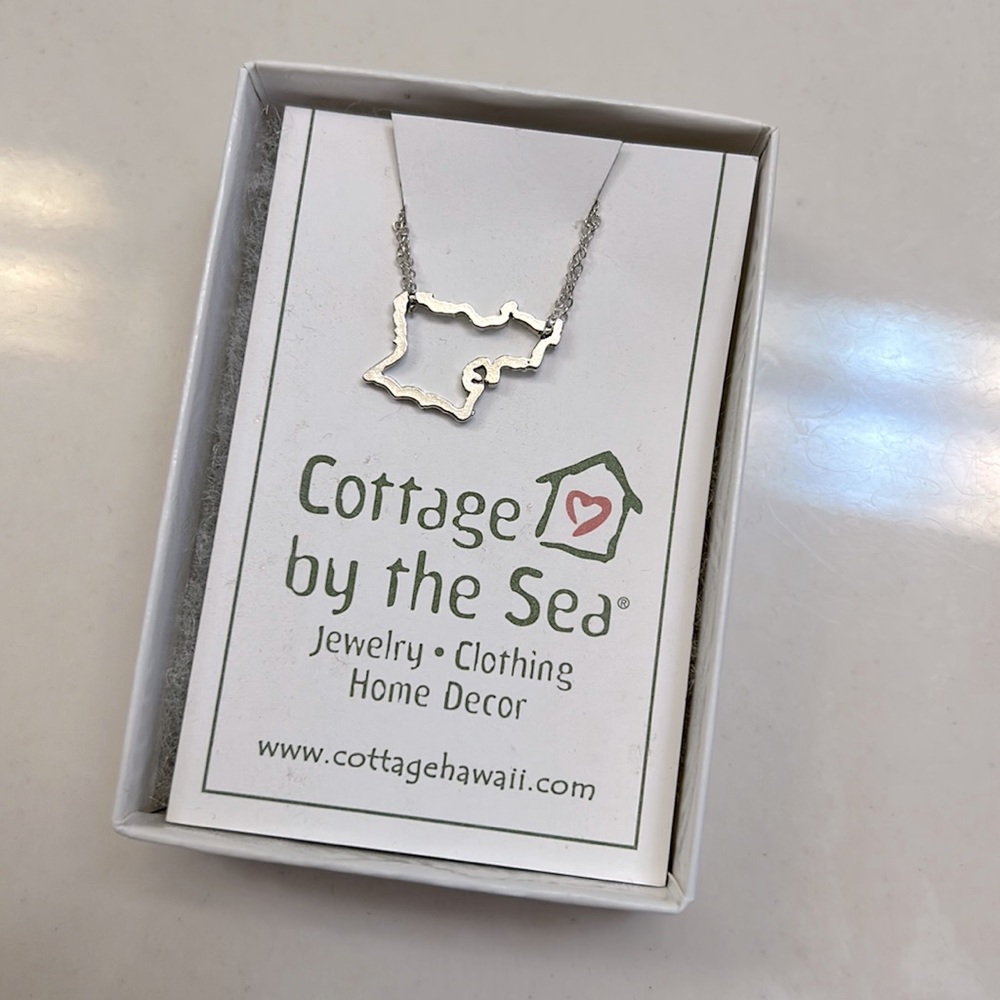 Oahu Hawaii Necklace Sterling Silver 17”